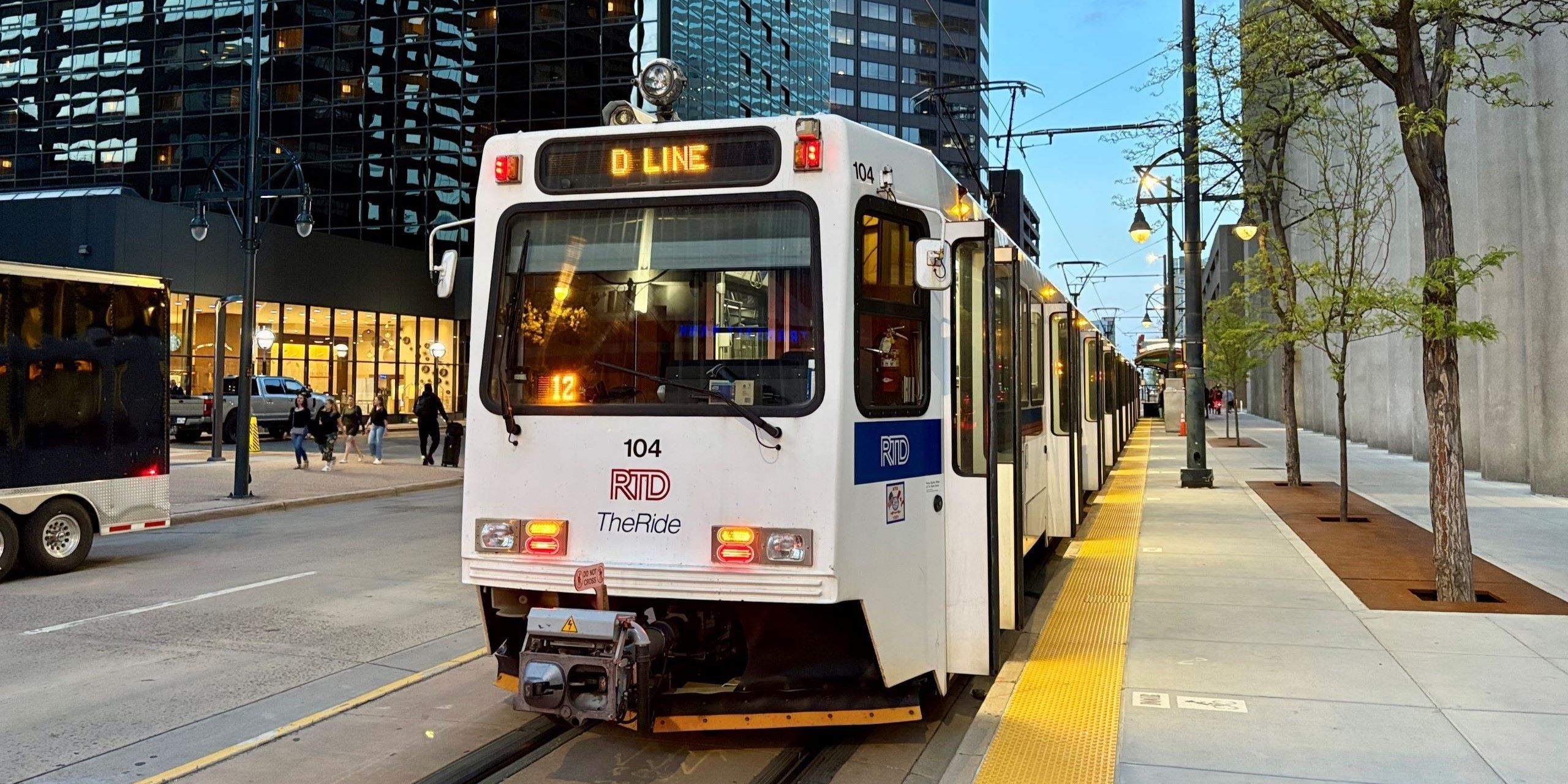 D Line train at 18th & California Station, Downtown Denver.